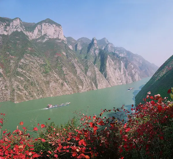 5-Day Chongqing and Yangtze River Cruise Tour