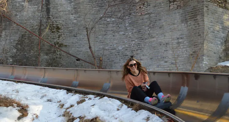 c1a3dc3bdb554cff84797002_cut_750x400_251