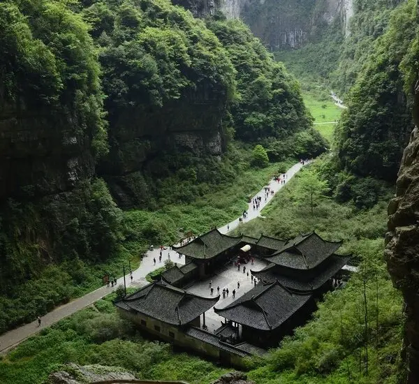 6-Day Chongqing and Chengdu Tour with Wulong and Dazu